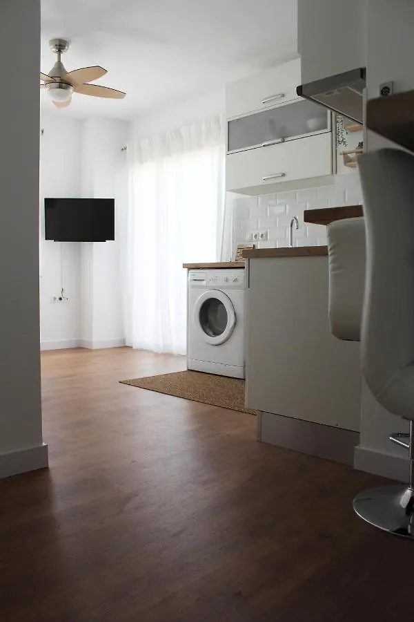 Beautiful Brand New 2 Bedroom Flat With Terrace Málaga 0*,